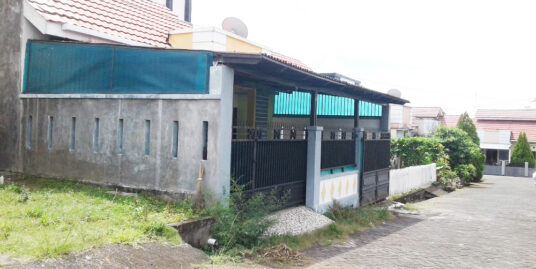 Jual Rumah 2 Lantai Dekat RS Prof. Dr. R.D.Kandou Manado, Universitas Sam Ratulangi, Manado Town Square, Malalayang Beach Walk