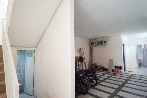 Kost Putri Dekat UNAIR Kampus A, Grand City Mall, WTC Surabaya, RS Siloam Surabaya, Stasiun Surabaya Gubeng 0004
