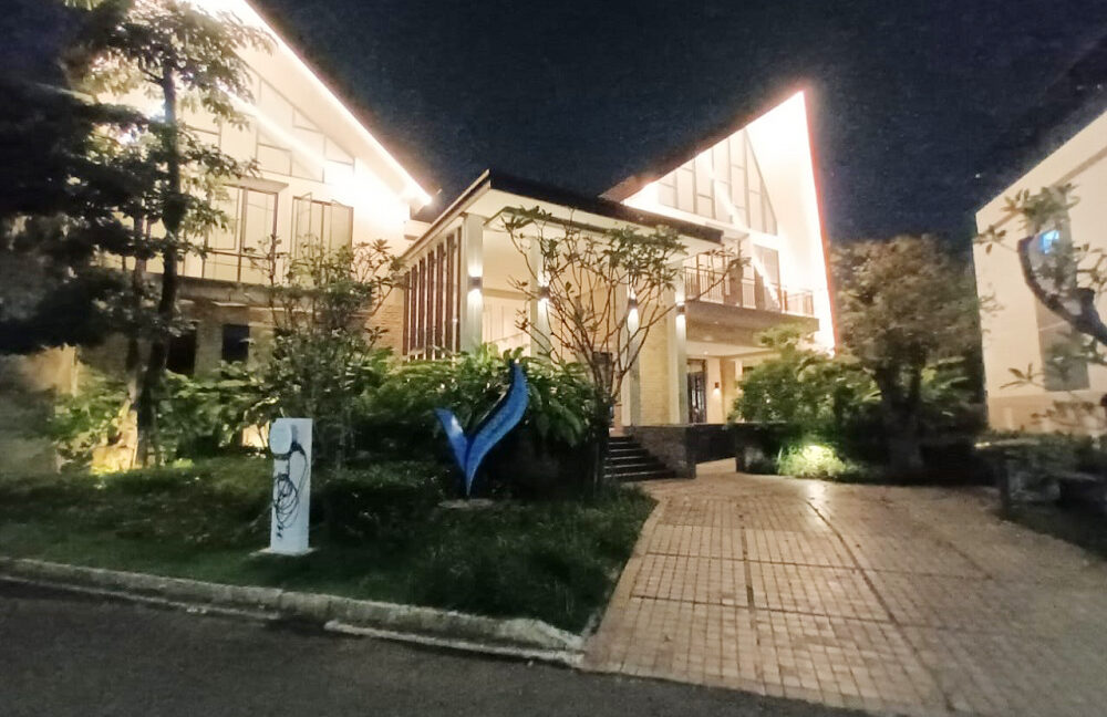 Sewa Rumah di Podomoro Golf View Dekat Emeralda Golf Club, Trans Studio Mall Cibubur, Gerbang Tol Cimanggis, RS Mitra Keluarga 0002