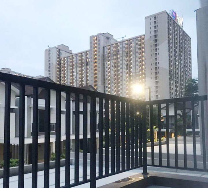 Sewa Rumah di Podomoro Golf View Dekat Emeralda Golf Club, Trans Studio Mall Cibubur, Gerbang Tol Cimanggis, RS Mitra Keluarga 0004