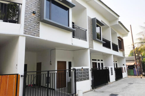 Rumah Dijual di Bintara Kota Bekasi Dekat Pondok Kopi Jakarta Timur, Stasiun Cakung, Pasar Bintara, RSIA Selasih Medika Bekasi 0003