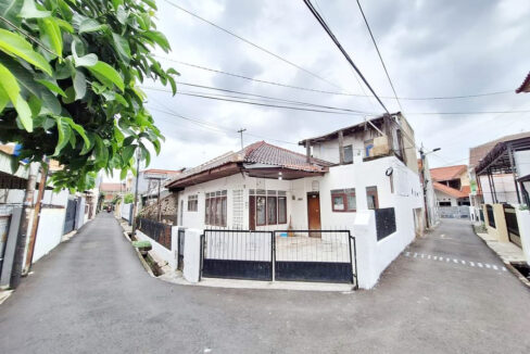 Dijual Rumah di Tebet Barat Dalam Dekat RS Brawijaya Saharjo, Pasar Tebet Barat, Gelael Tebet, Mall Kota Kasablanka, Universitas Sahid, Stasiun Cawang 0003