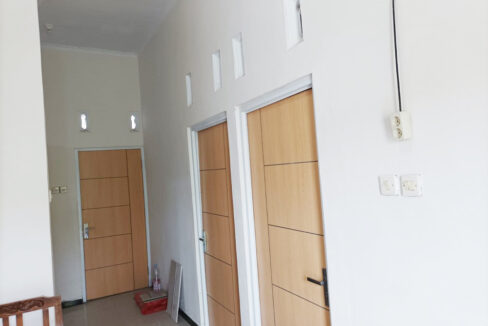 Rumah Disewakan di Kota Semarang Dekat RS Wongsonegoro, SMAN 15 Semarang, Kampus UNIMUS, Universitas STEKOM, Transmart Majapahit, Java Supermall 0005
