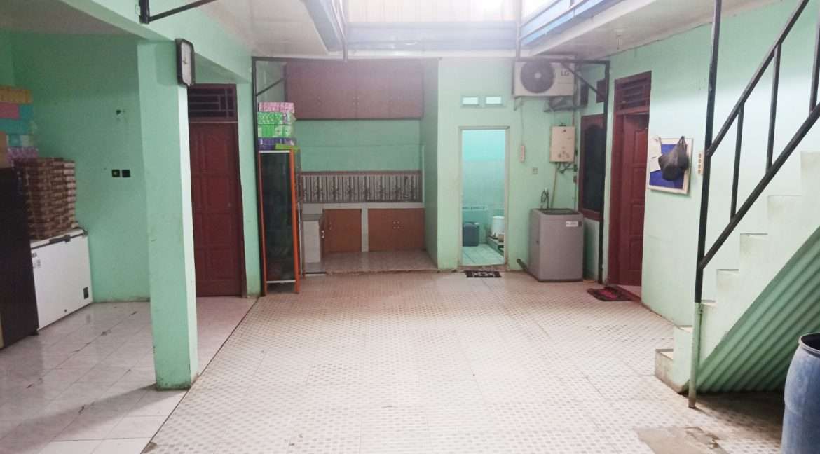 Rumah Dijual di Tegal Dekat RSUD Kardinah Tegal, Alun-Alun Tegal, Pasar Mejasem, Transmart Tegal, SMA Negeri 3 Tegal, Kampus PKTJ, Stasiun Tegal 0015