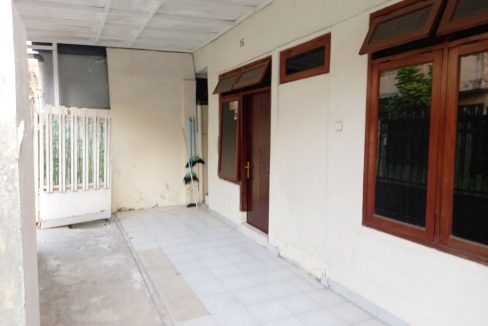 Rumah Dijual di Rawamangun Dekat Arion Mall, Pasar Rawamangun, Tip Top Rawamangun, Mall Green Pramuka Square, RS Persahabatan, Kampus UNJ 0003