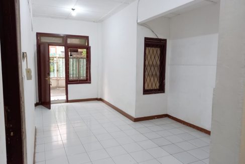 Rumah Dijual di Rawamangun Dekat Arion Mall, Pasar Rawamangun, Tip Top Rawamangun, Mall Green Pramuka Square, RS Persahabatan, Kampus UNJ 0005