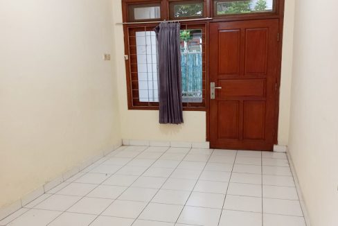 Rumah Dijual di Rawamangun Dekat Arion Mall, Pasar Rawamangun, Tip Top Rawamangun, Mall Green Pramuka Square, RS Persahabatan, Kampus UNJ 0006