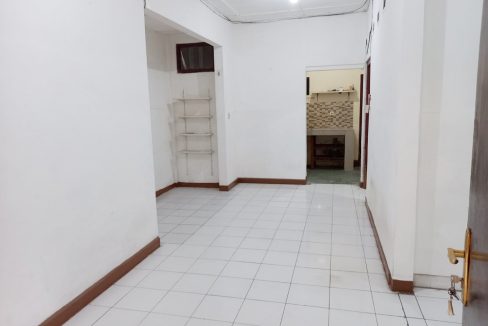 Rumah Dijual di Rawamangun Dekat Arion Mall, Pasar Rawamangun, Tip Top Rawamangun, Mall Green Pramuka Square, RS Persahabatan, Kampus UNJ 0009