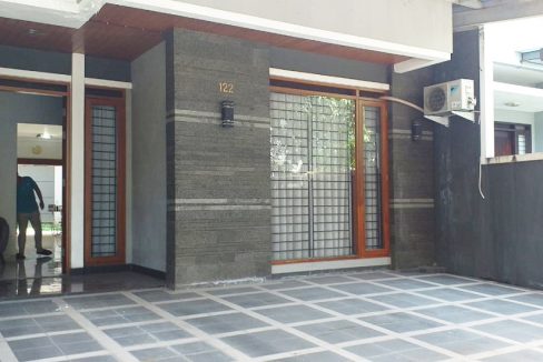 Rumah Dijual di Batununggal Indah V Kota Bandung Dekat Pasar Moderen Batununggal Indah, Transmart Buahbatu 0002