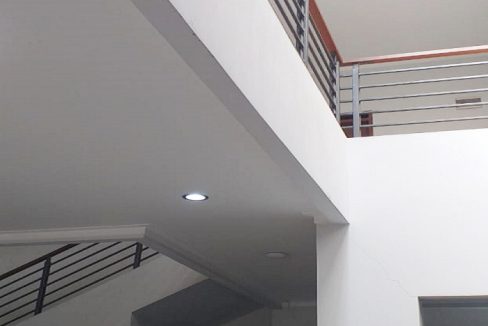 Rumah Dijual di Batununggal Indah V Kota Bandung Dekat Pasar Moderen Batununggal Indah, Transmart Buahbatu 0008