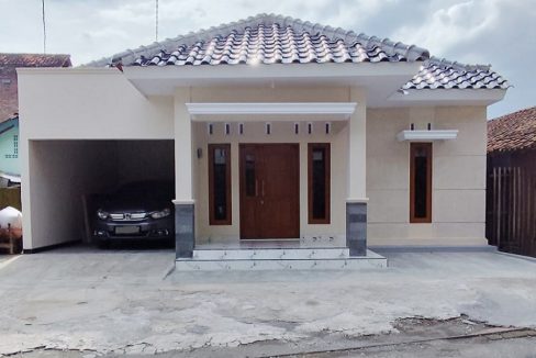 Rumah Dijual di Kota Magelang Dekat Alun-Alun Magelang, Taman Kyai Langgeng, AKMIL Magelang 0002