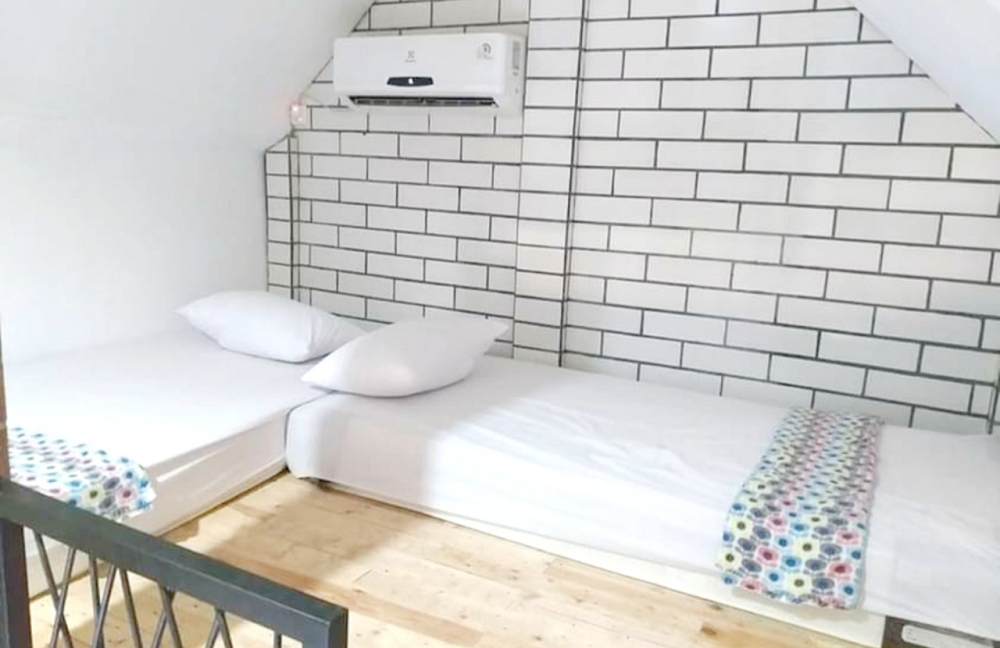 Rumah Dijual di Perumahan Grand Nusa Indah Cileungsi Dekat Metropolitan Mall Cileungsi 0009