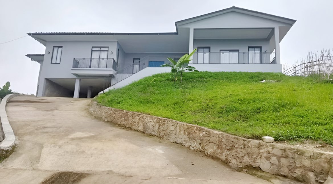 Jual Rumah Dijual Dekat Stasiun Kereta Cepat Padalarang, Pemda Kabupaten Bandung Barat 0001
