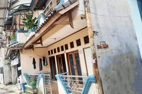 Rumah Dijual di Beji Depok Dekat Stasiun Depok Baru, ITC Depok, RS Mitra Keluarga Depok 0002