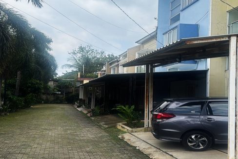 Rumah Dijual di Tangerang Selatan Dekat Mall WTC Matahari, BSD Plaza, RS Columbia Asia BSD 0002