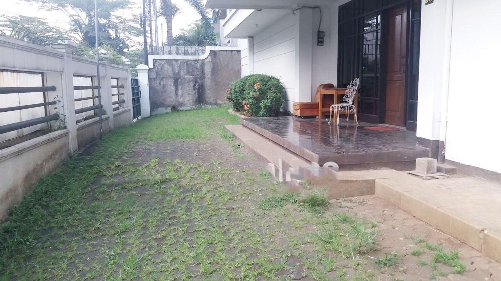 Kost Dekat Universitas Maranatha, Mall D'Botanica Bandung, Mall Paris Van Java 0011