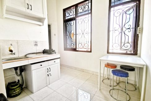 Kost Putri Dekat Universitas Trisakti, ITC Roxy, Harmoni 0005