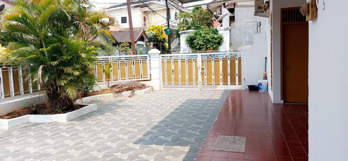 Kost Putri Dekat Universitas Budi Luhur, Kebayoran Park Mall 0006