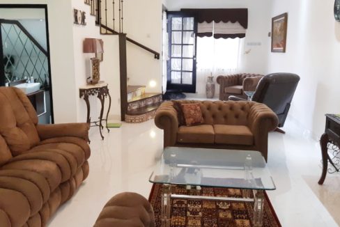 Rumah Disewakan Dekat Mall Taman Anggrek, Central Park, Universitas Esa Unggul 0005
