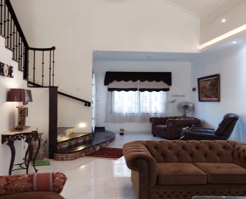 Rumah Disewakan Dekat Mall Taman Anggrek, Central Park, Universitas Esa Unggul 0007