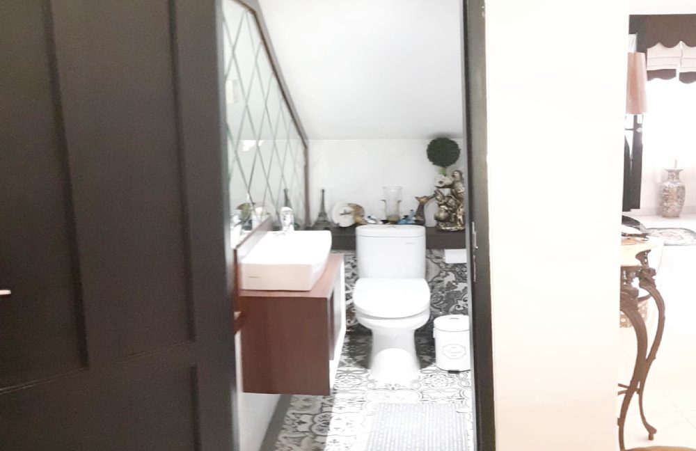 Rumah Disewakan Dekat Mall Taman Anggrek, Central Park, Universitas Esa Unggul 0018