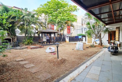 Rumah Disewakan Dekat Mall Kelapa Gading, Mall of Indonesia, RS Mitra Keluarga, RS Gading Pluit, Stasiun LRT Kelapa Gading 0005
