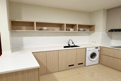 Sewa Apartemen Paladian Park Dekat Mall Kelapa Gading 0004